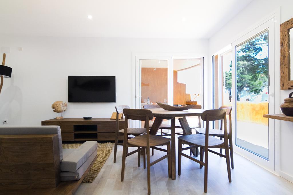 Vista Roses Mar - Villas Batik Εξωτερικό φωτογραφία